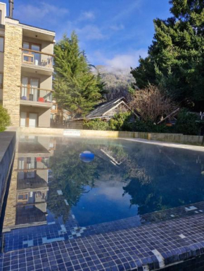 Departamento con pileta climatizada San Martin De Los Andes